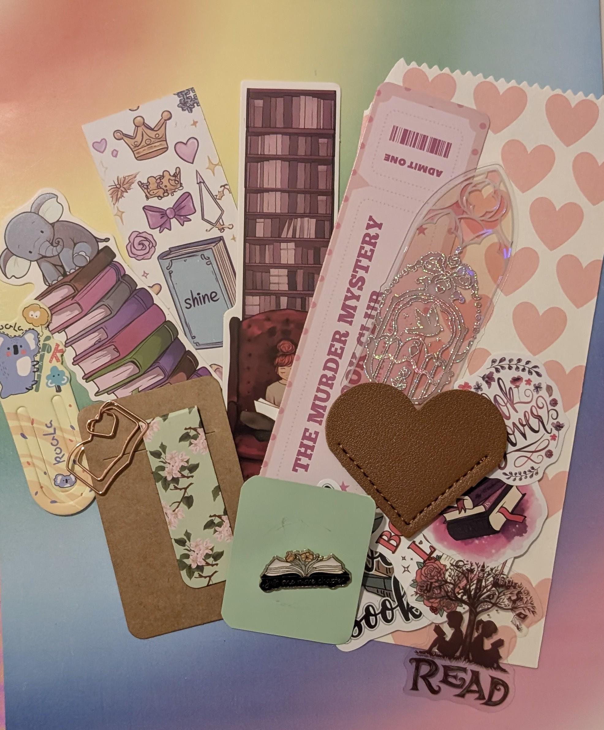 Bookmark Bundle with Pin Badge