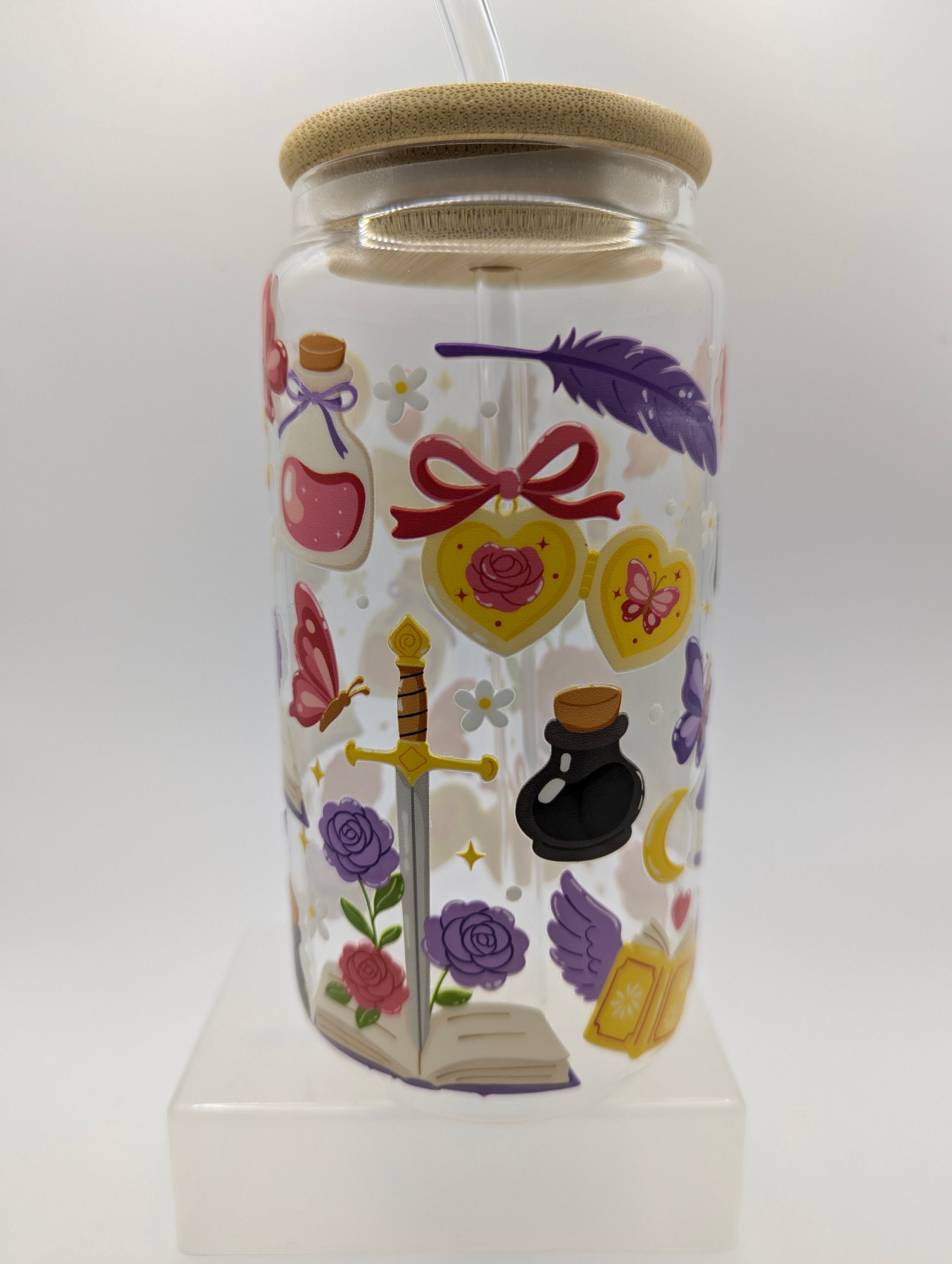 Cute Dragon Glass Drinks Tumbler - Bookish Fantasy Themed Glass Cup