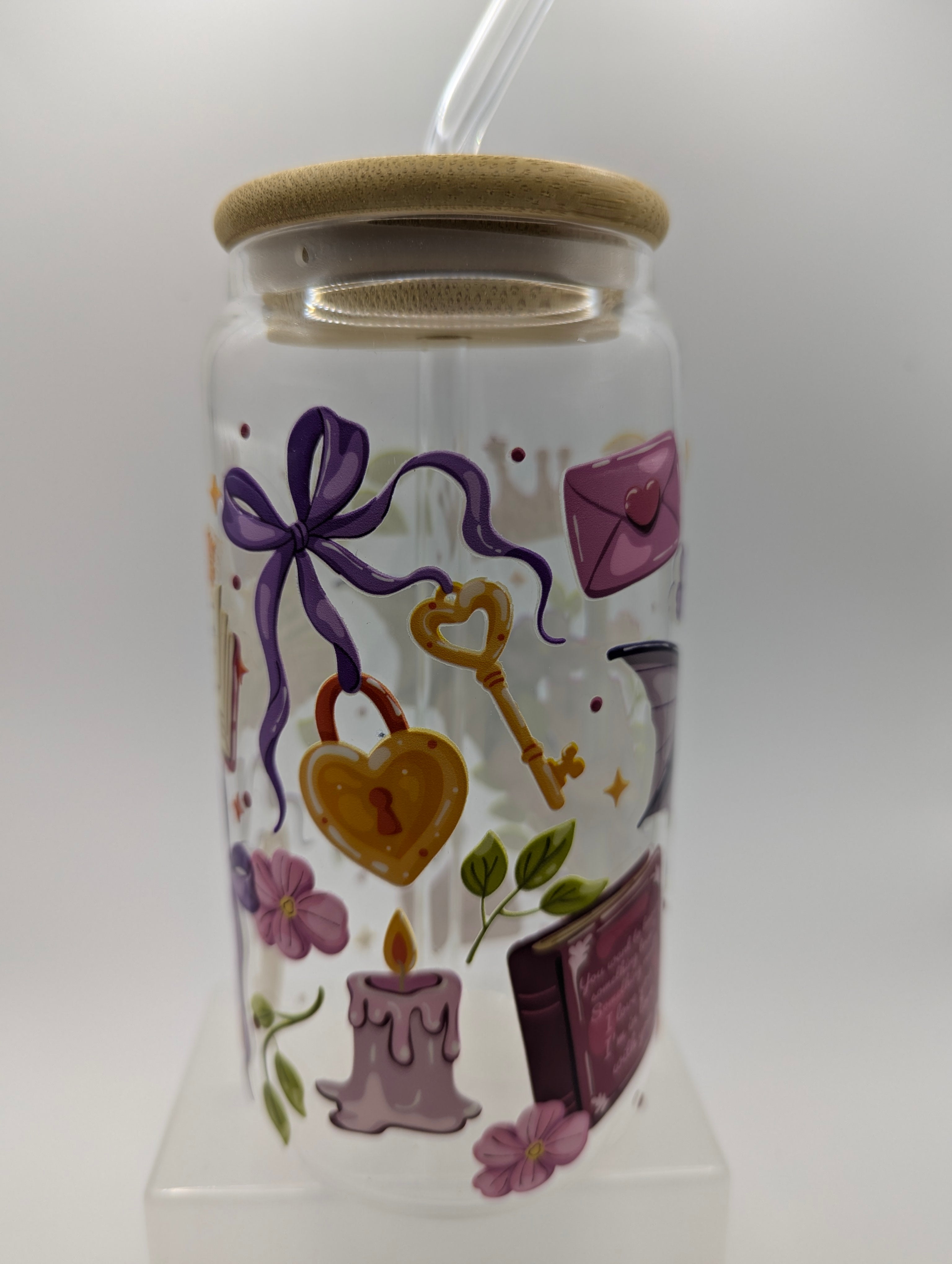 Romantasy Purple Glass Drinks Tumbler - Fantasy Book Themed Dragon Glass Cup