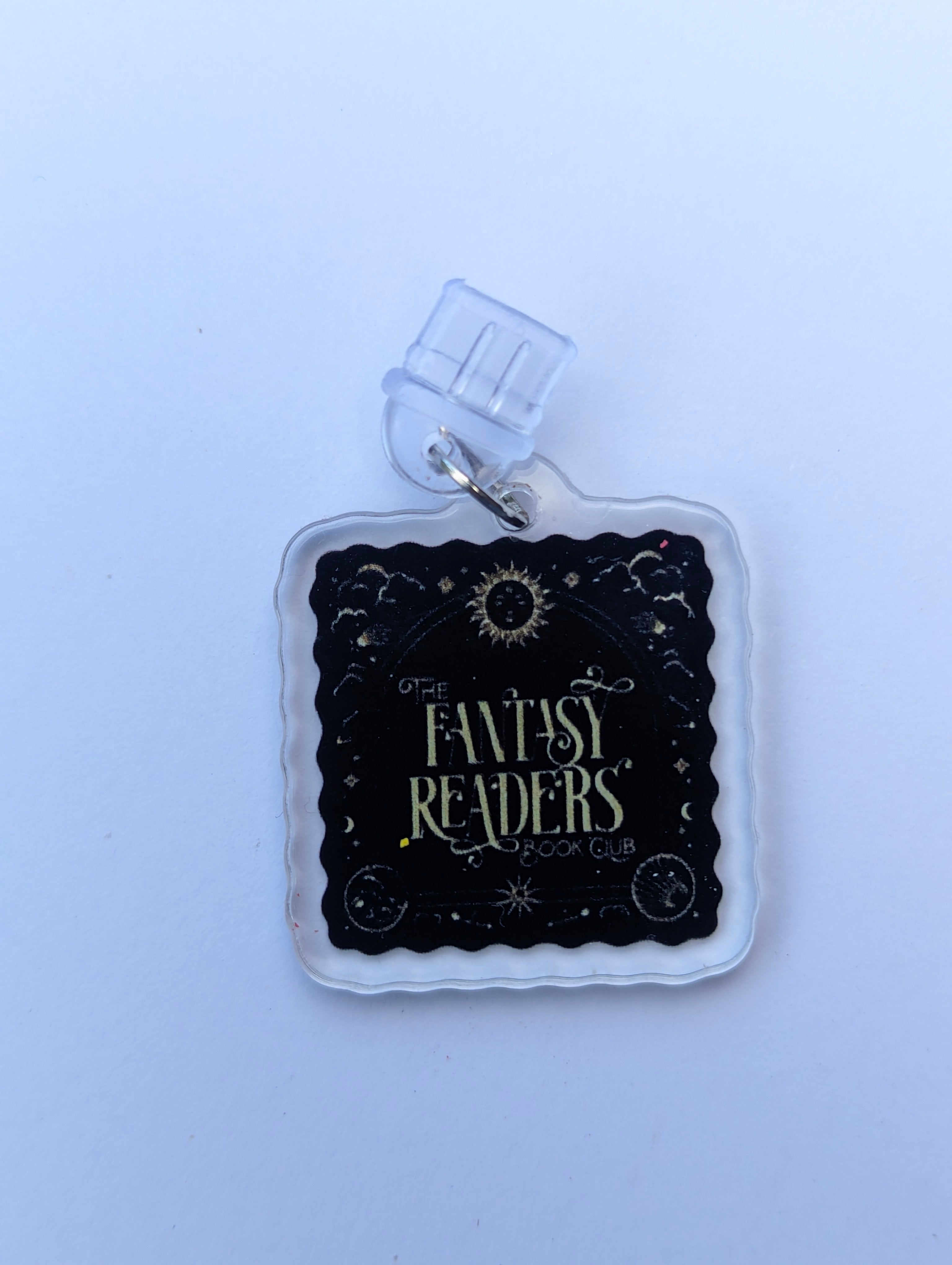 Fantasy Readers Kindle Charm for USB-C Port - Decorate your E-Readers or Phone