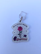 Run Little Mouse White Kindle Charm for USB-C Port - Decorate your E-Readers or Phone