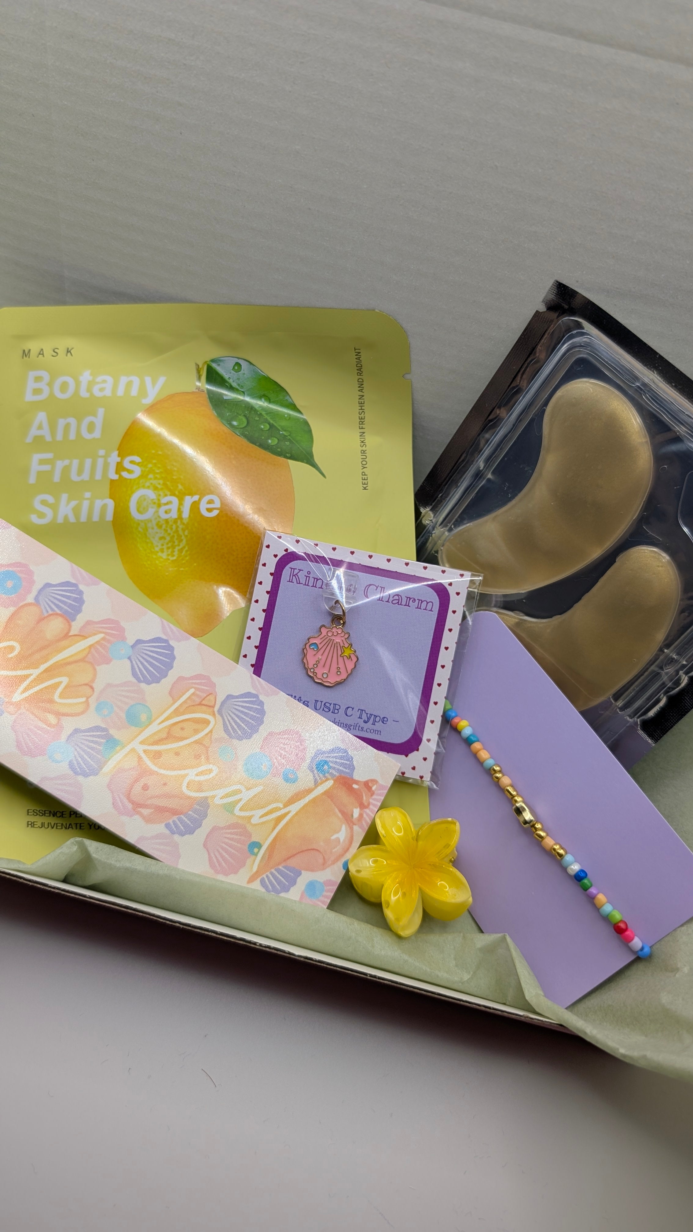 Summer Themed Set with Bookmark and Kindle Charm
