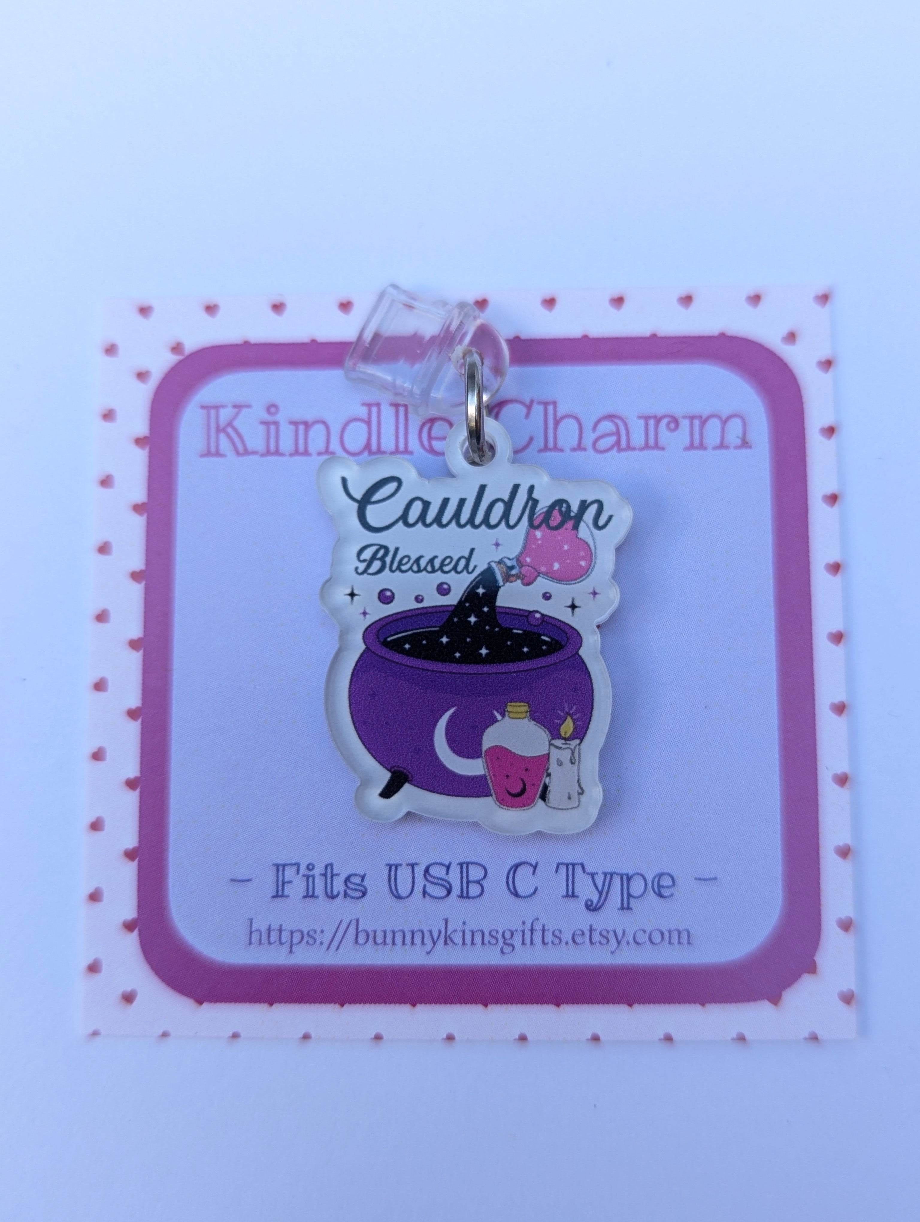 Cauldron Kindle Charm for USB-C Port - Decorate your E-Readers or Phone
